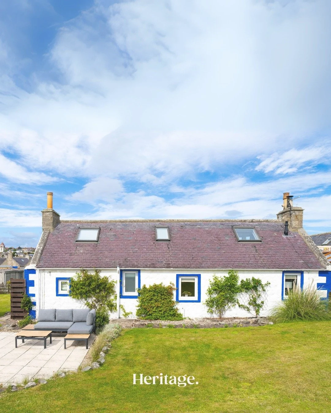 Welcome to Beach Cottage, Lossiemouth 🌊

A cosy getaway at Beach Cottage includes: 
&bull; Cosy 1‑bedroom cottage by the sea
&bull; Beachfront location
&bull; Pet &amp; child friendly 
&bull; Open‑plan kitchen &amp; living room with log burner 
&bul