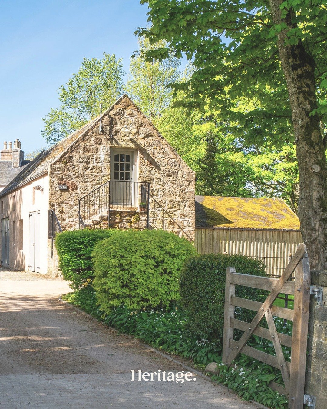 Slow down and switch off at The Byre 🌿

Tucked away in the countryside near Alford, this cosy cottage is made for romantic getaways🤎

🏡 Cute countryside cottage
✨ Stylish, thoughtfully designed interiors
🍳 Fully equipped self-catering kitchen
🌾 