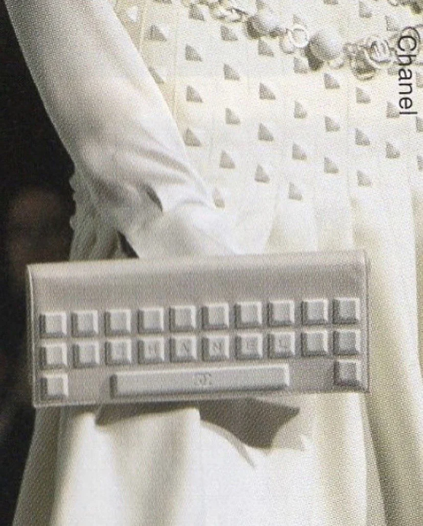 Tumblr_l_309827889127901.jpg