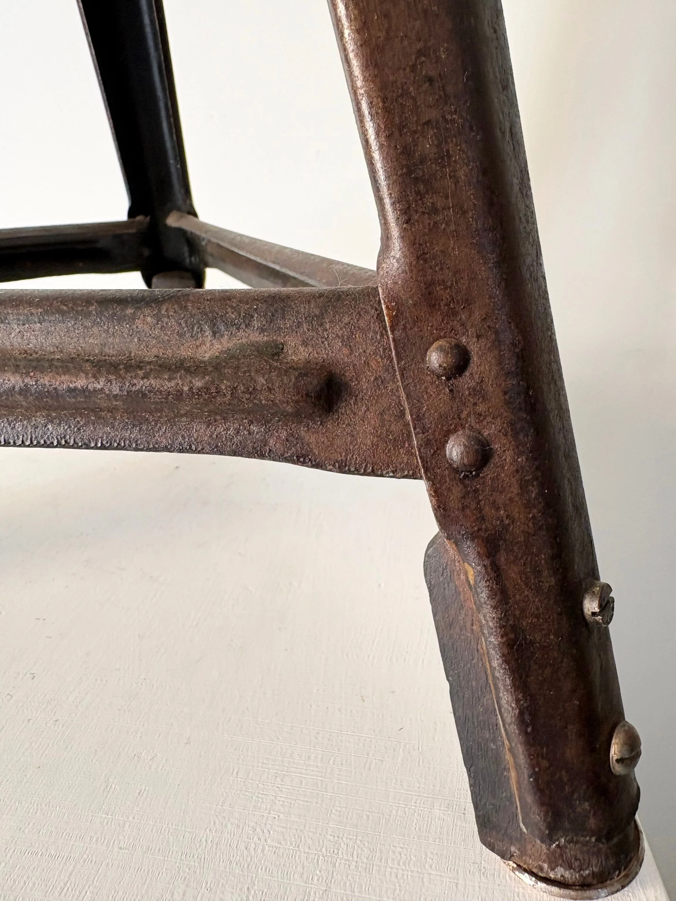 Machinist Stool (9).jpg
