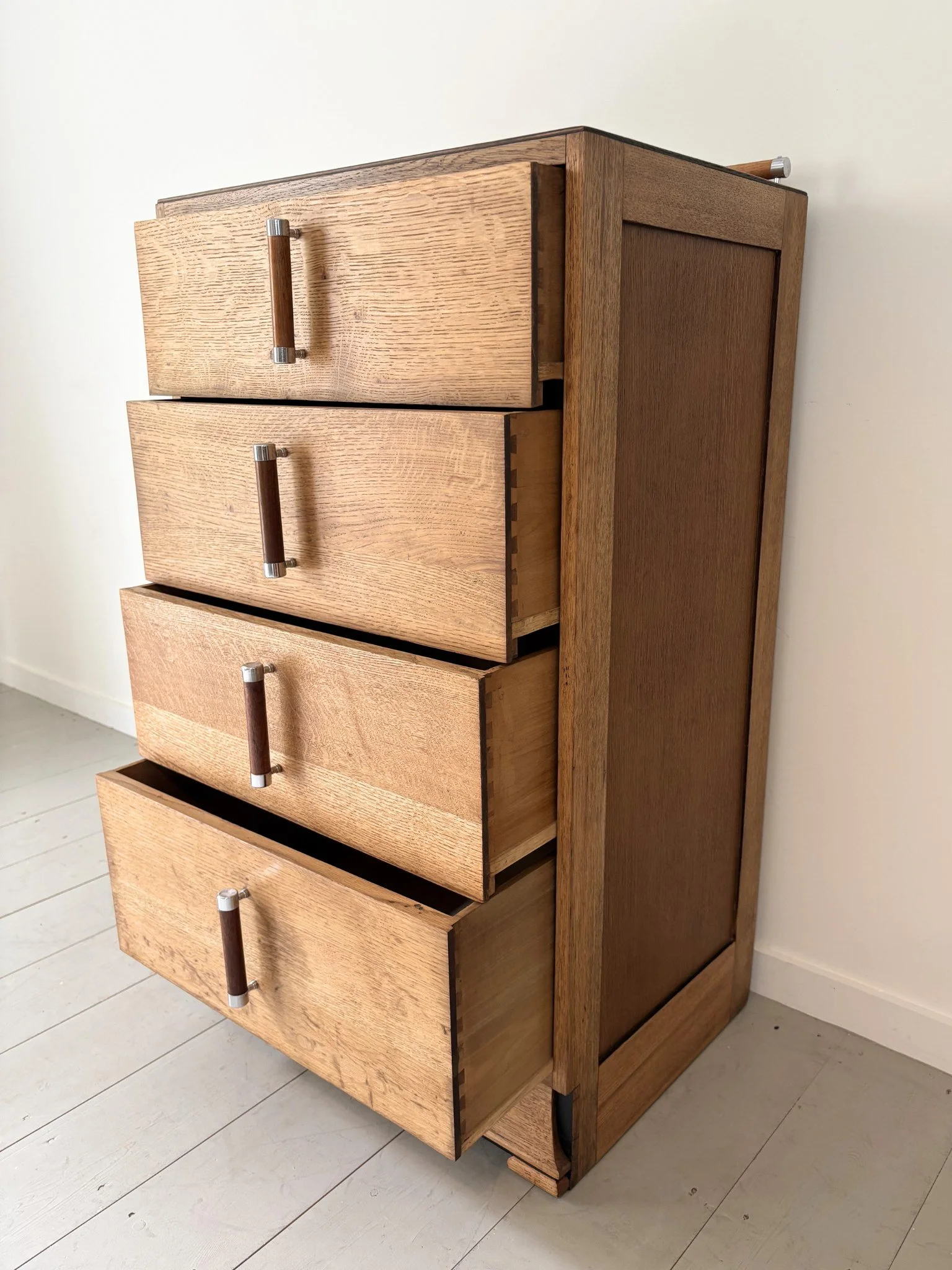 Art Deco Drawers With Chrome Capped Vertical Drawer Pulls - Bureau Bruton