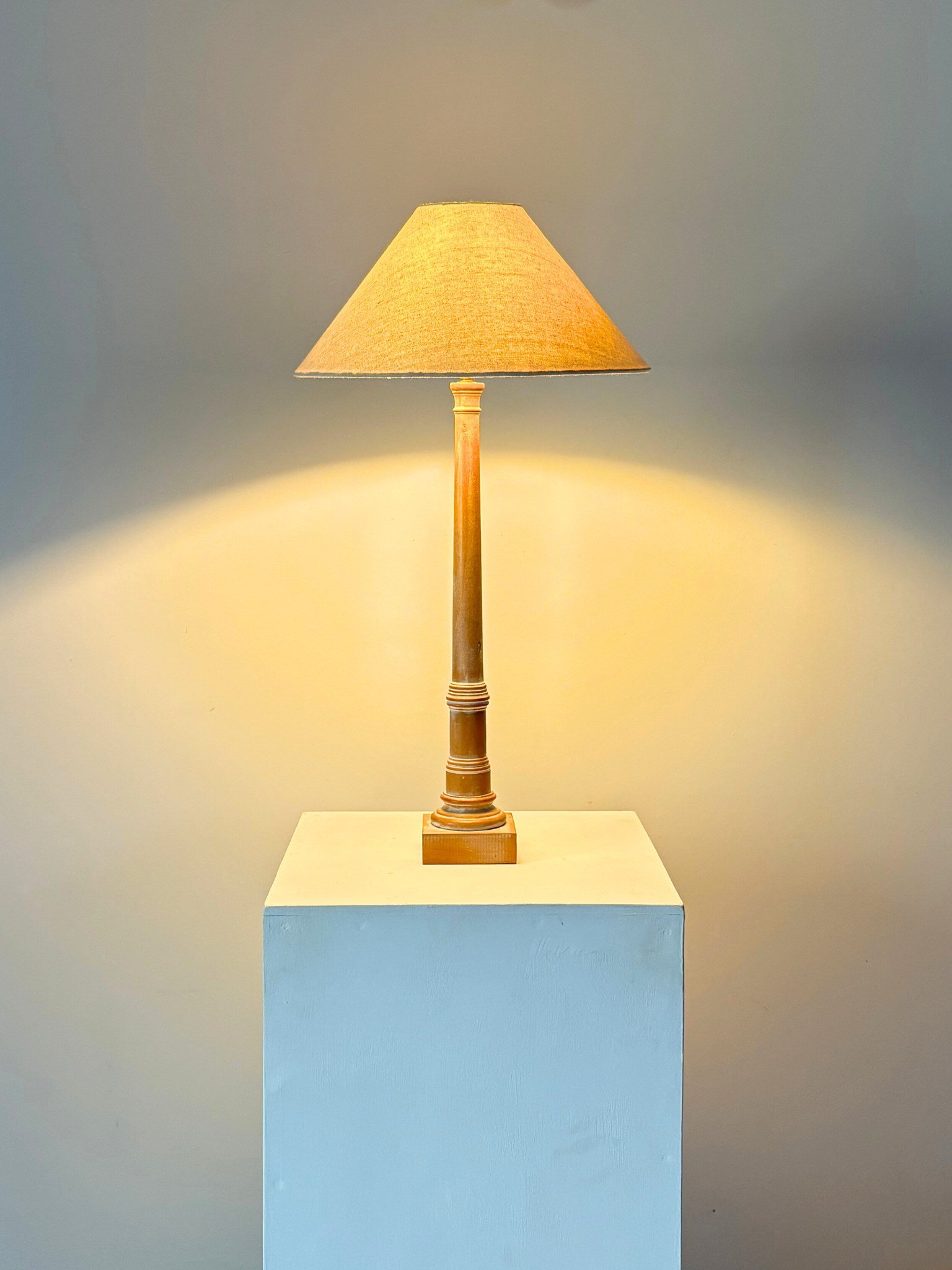 Minimalist Limed Wood Column Lamp - Bureau Bruton