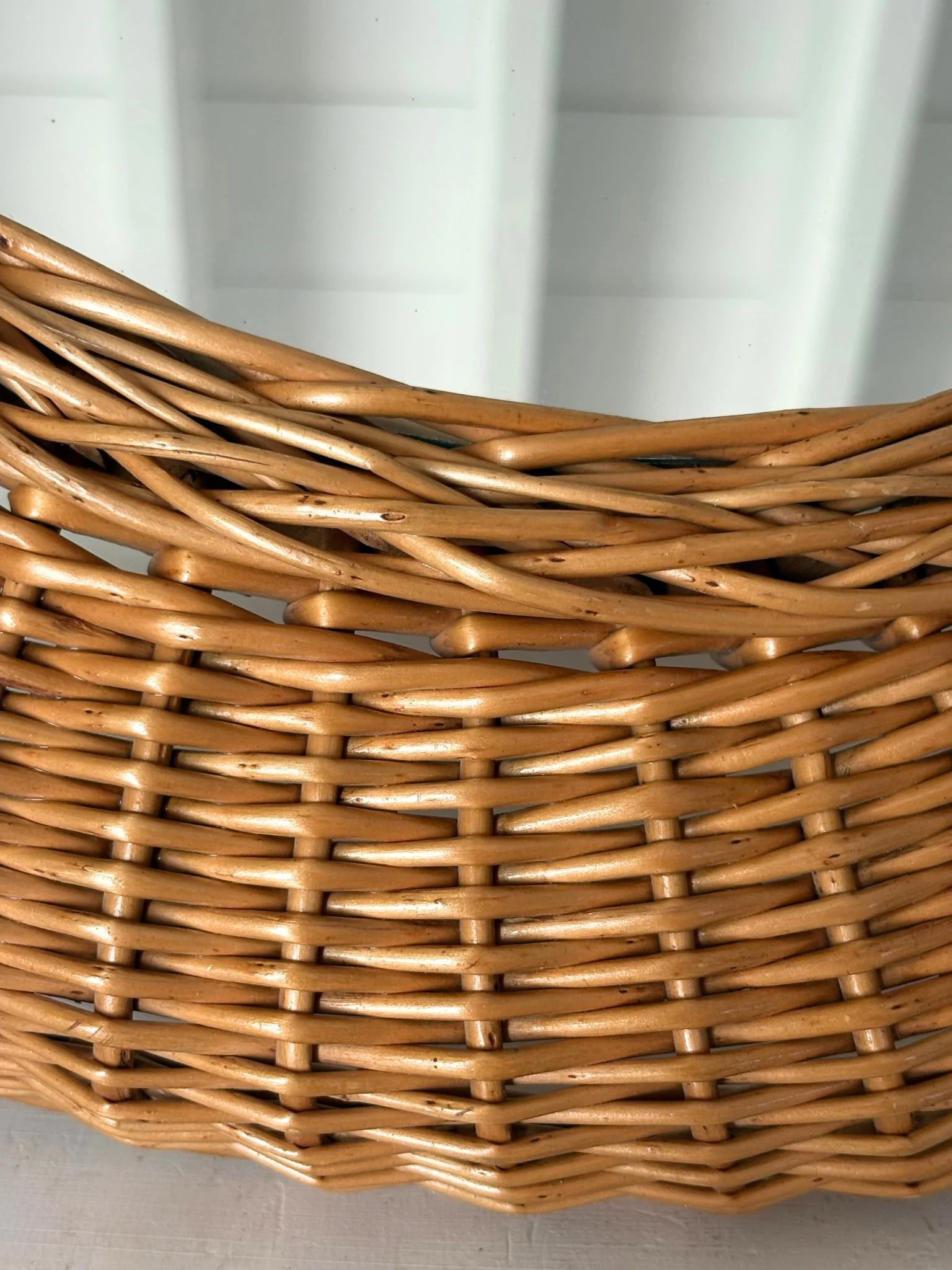 Round Wicker Mirror