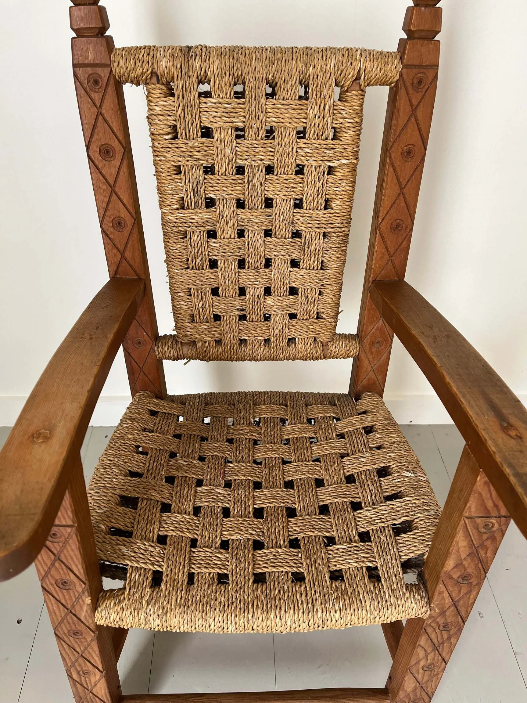 Folk Art Child Chair June 24 (4).jpg