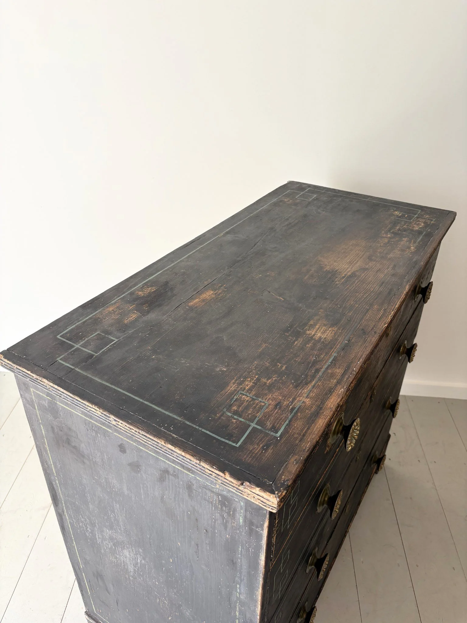 Geometric Chest Drawers