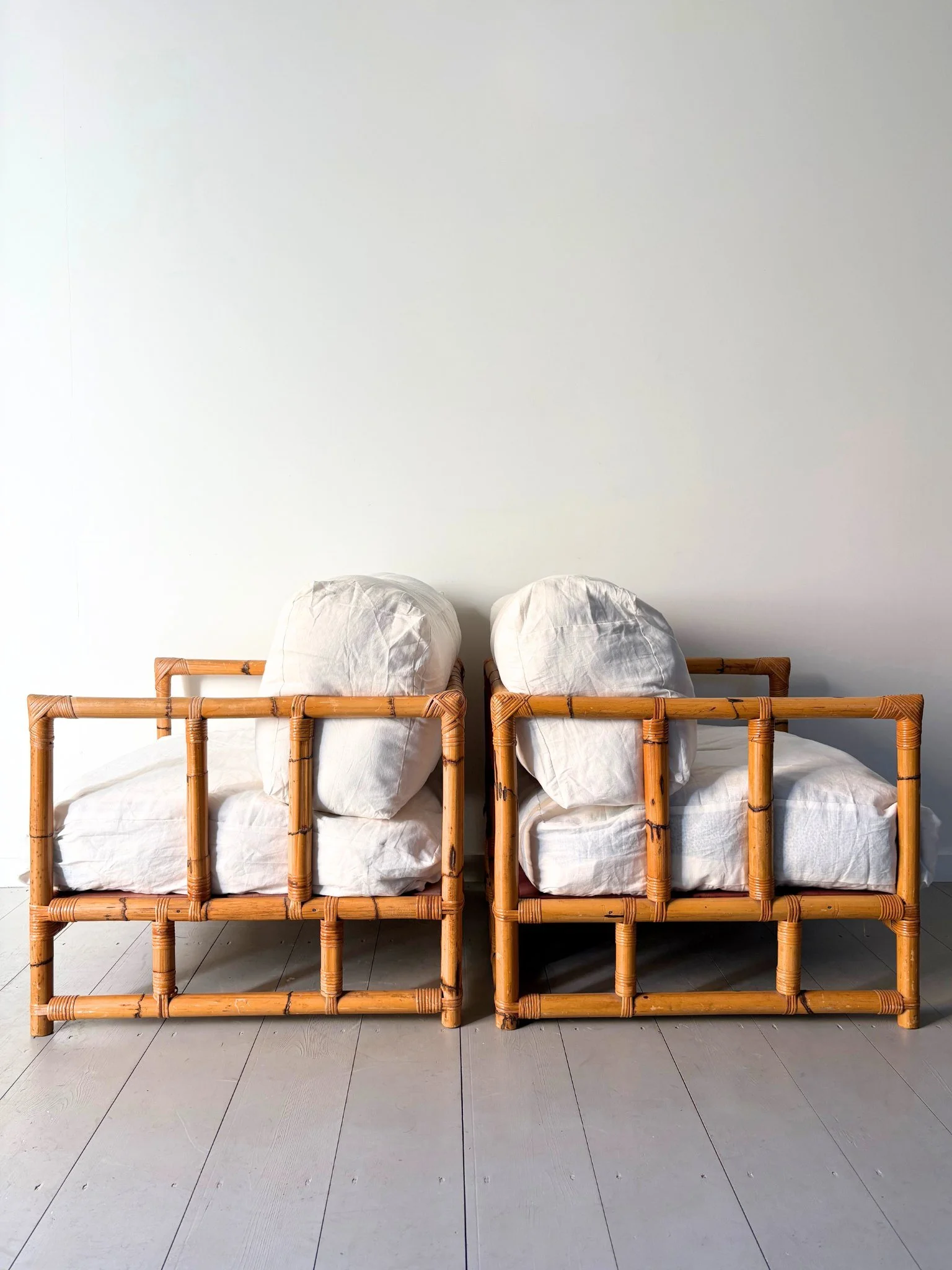 Italian 20th Century Vintage Rattan Arm Chairs - Bureau Bruton