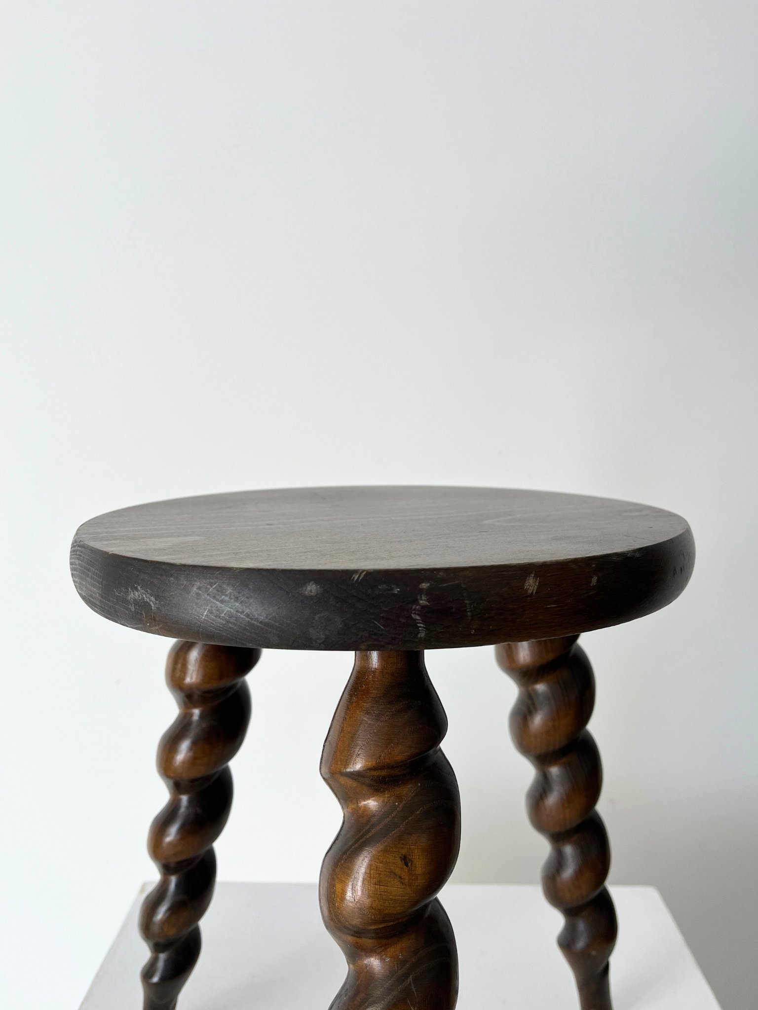 Screw Twist Stool July 25 (8).jpg