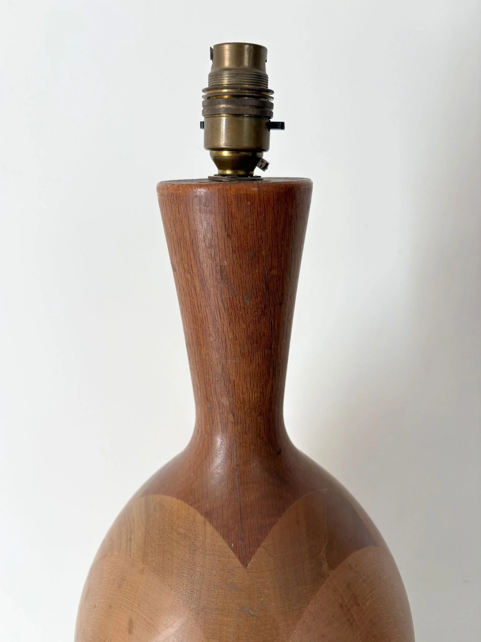 Mid C Inlaid Lamp (3).jpg