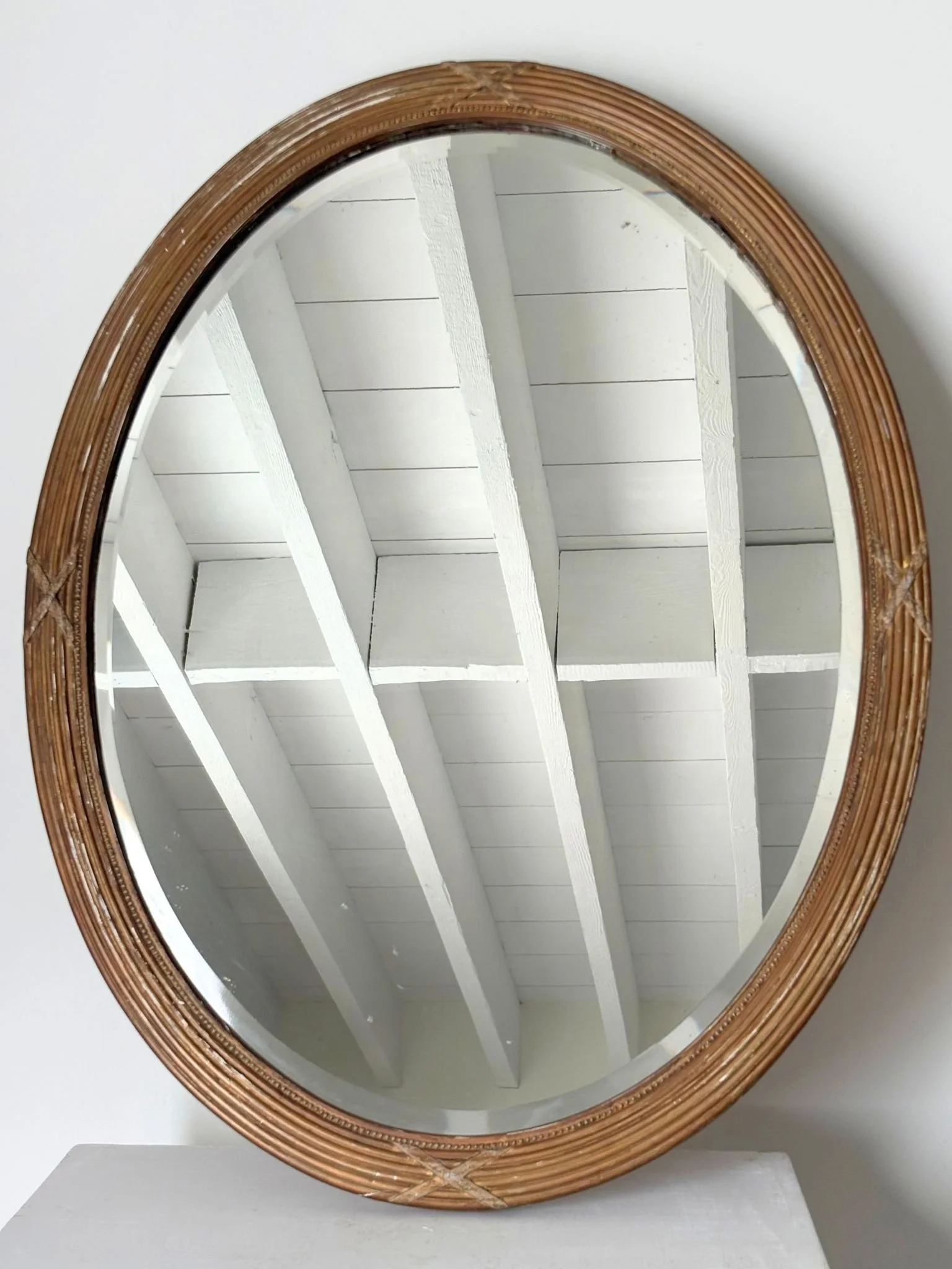 Louis XVI Revival Gilt Wood and Gesso Oval Wall Mirror - Bureau Bruton