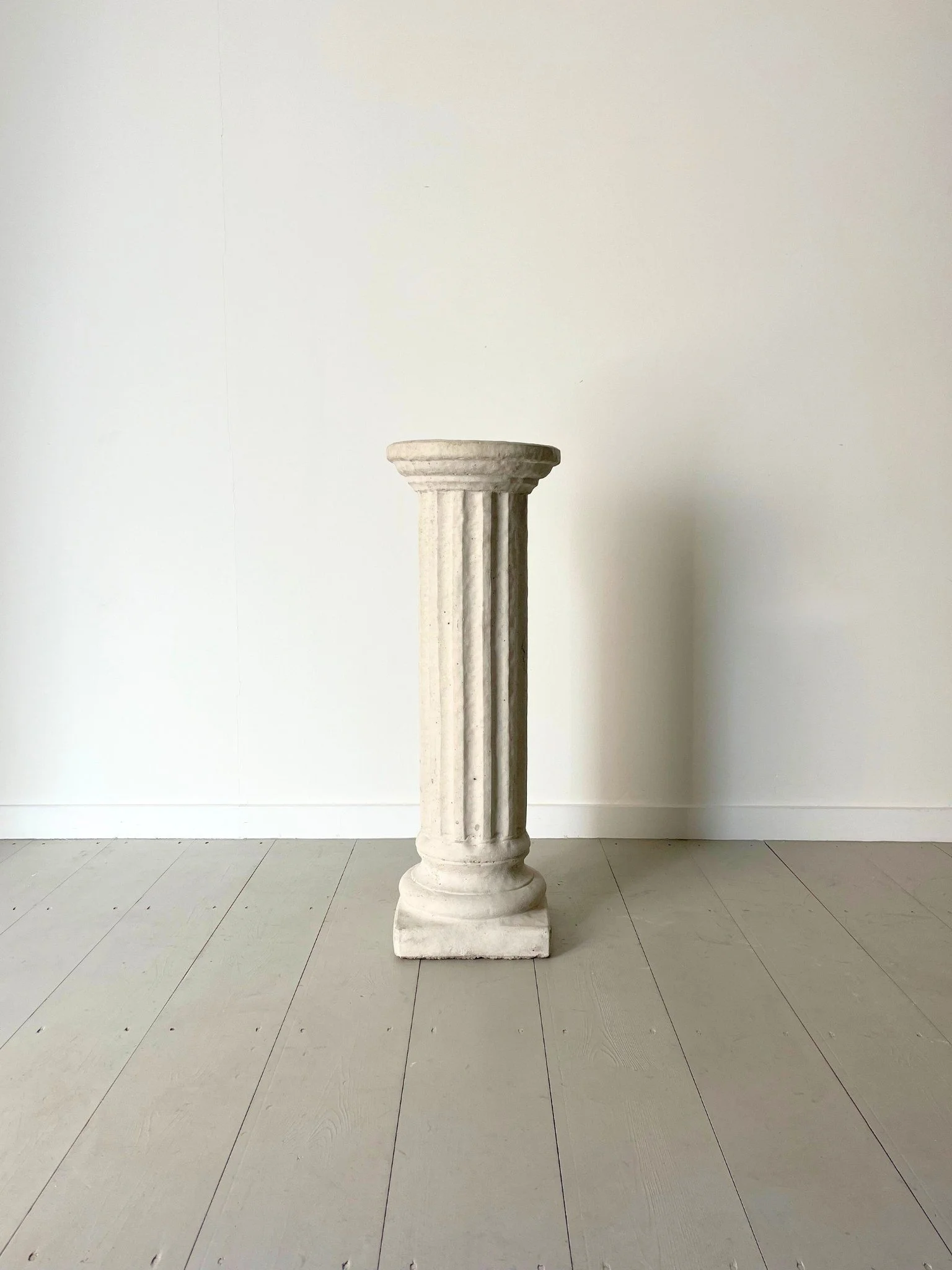 Neoclassical Column Plinth or Sculpture Stand - Bureau Bruton