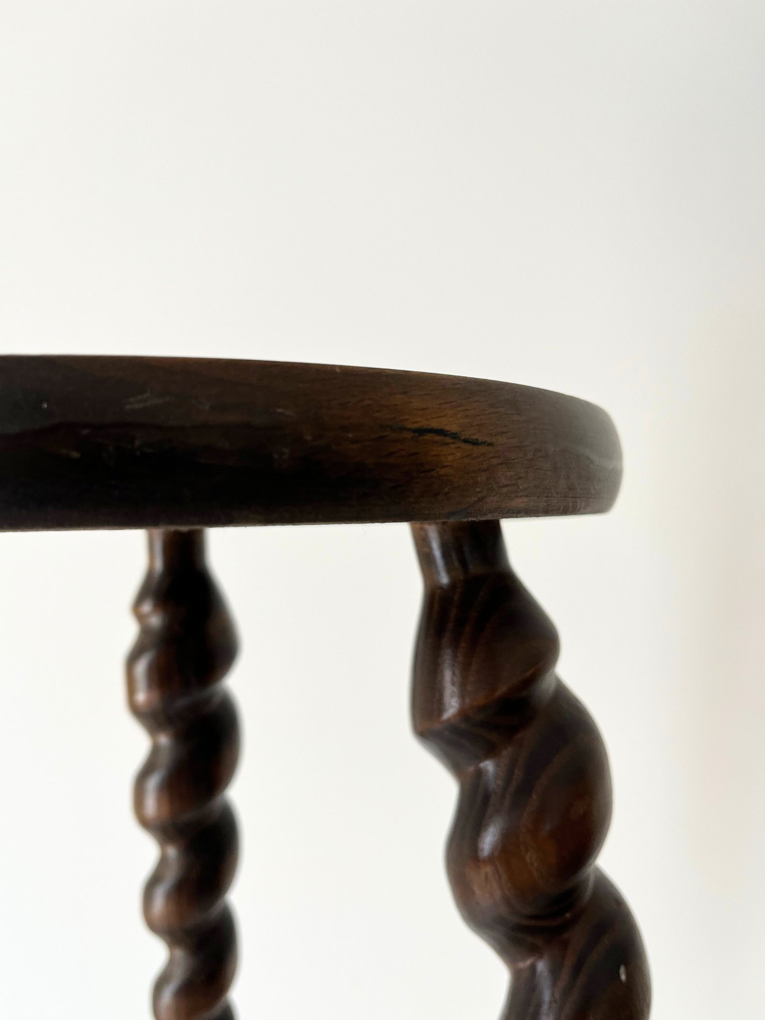 Screw Twist Stool July 25 (6).jpg