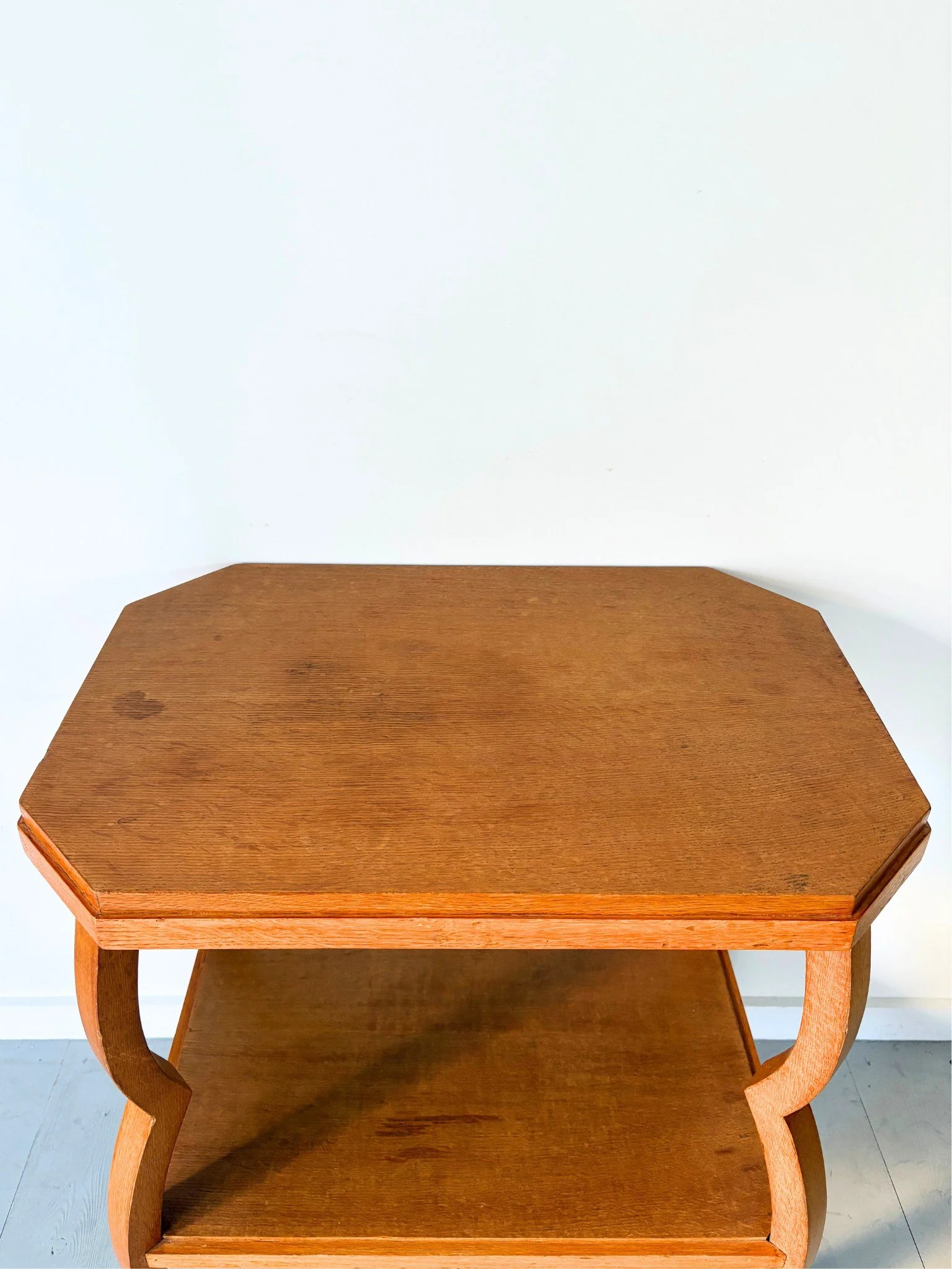 Wavy Leg Table
