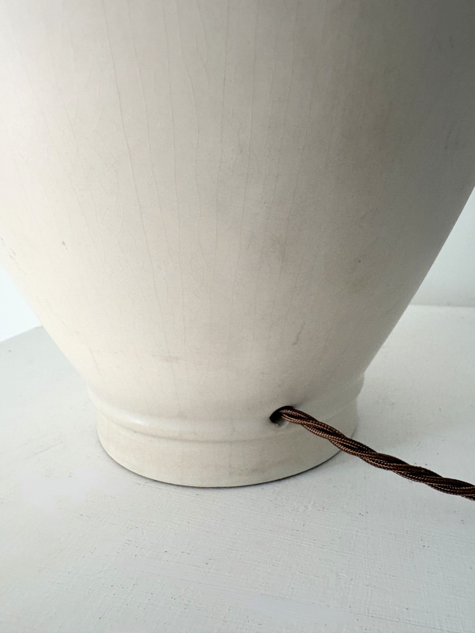 Giant Off White Lamp (13).jpg