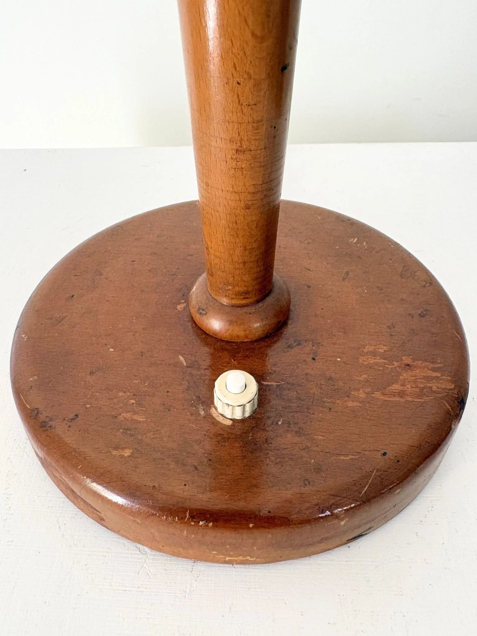 Wooden Art Deco Lamp (4).jpg
