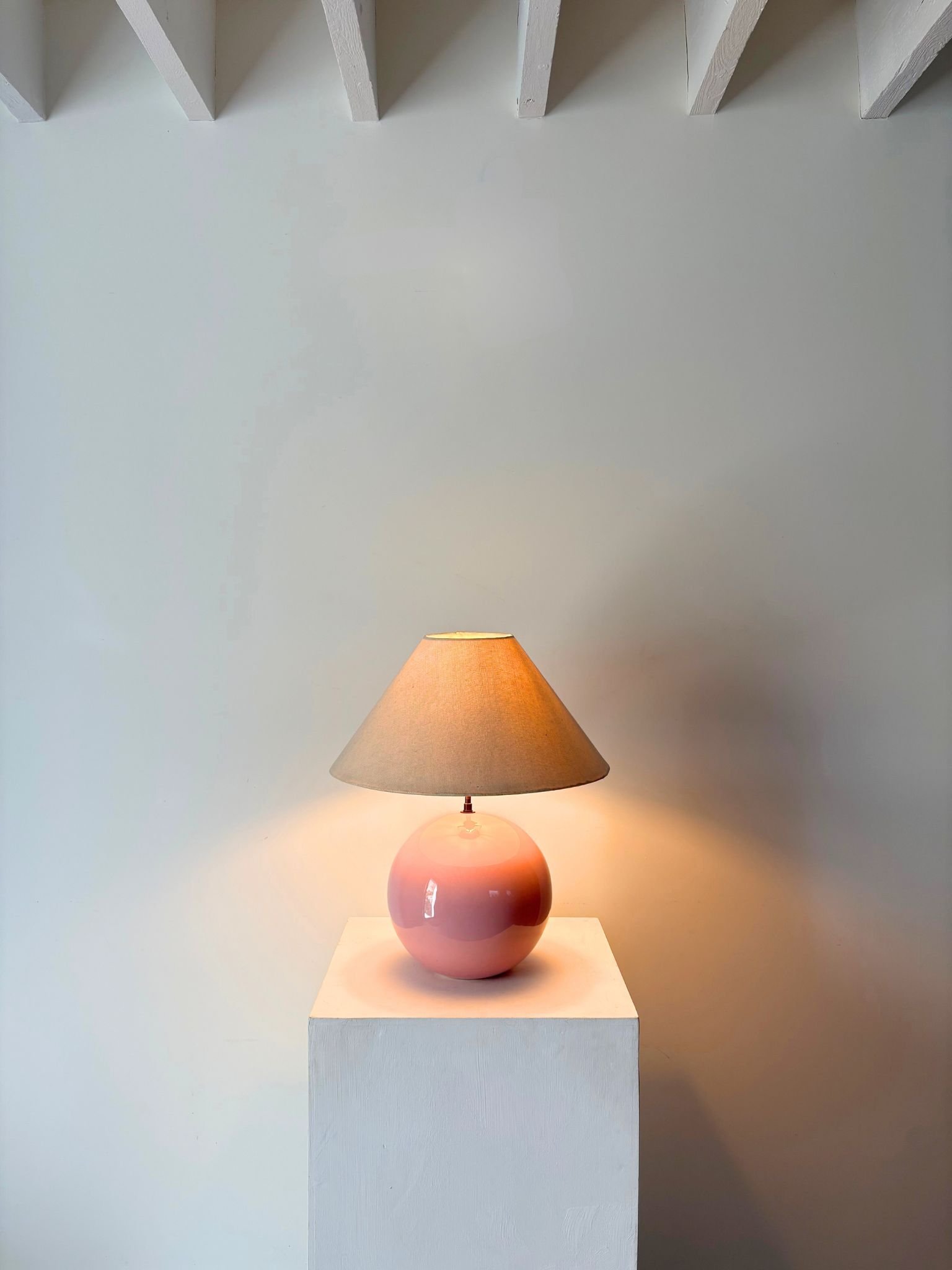 20th Century Pink Globe Sphere Table Lamp - Bureau Bruton Antiques and Vintage Shop and Sourcing