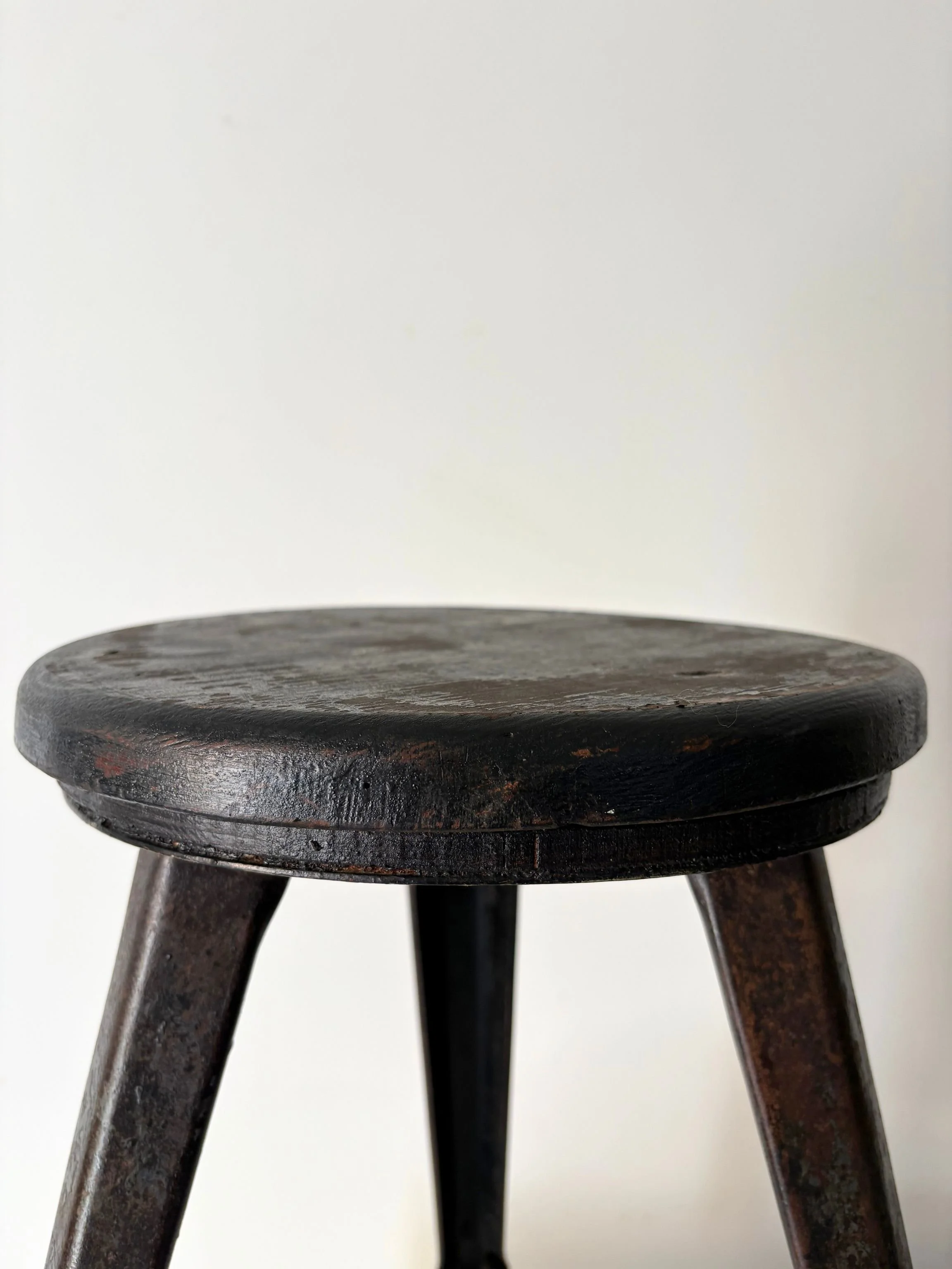 Vintage bauhaus shape industrial factory stool - Bureau Bruton Antique and Design Gallery