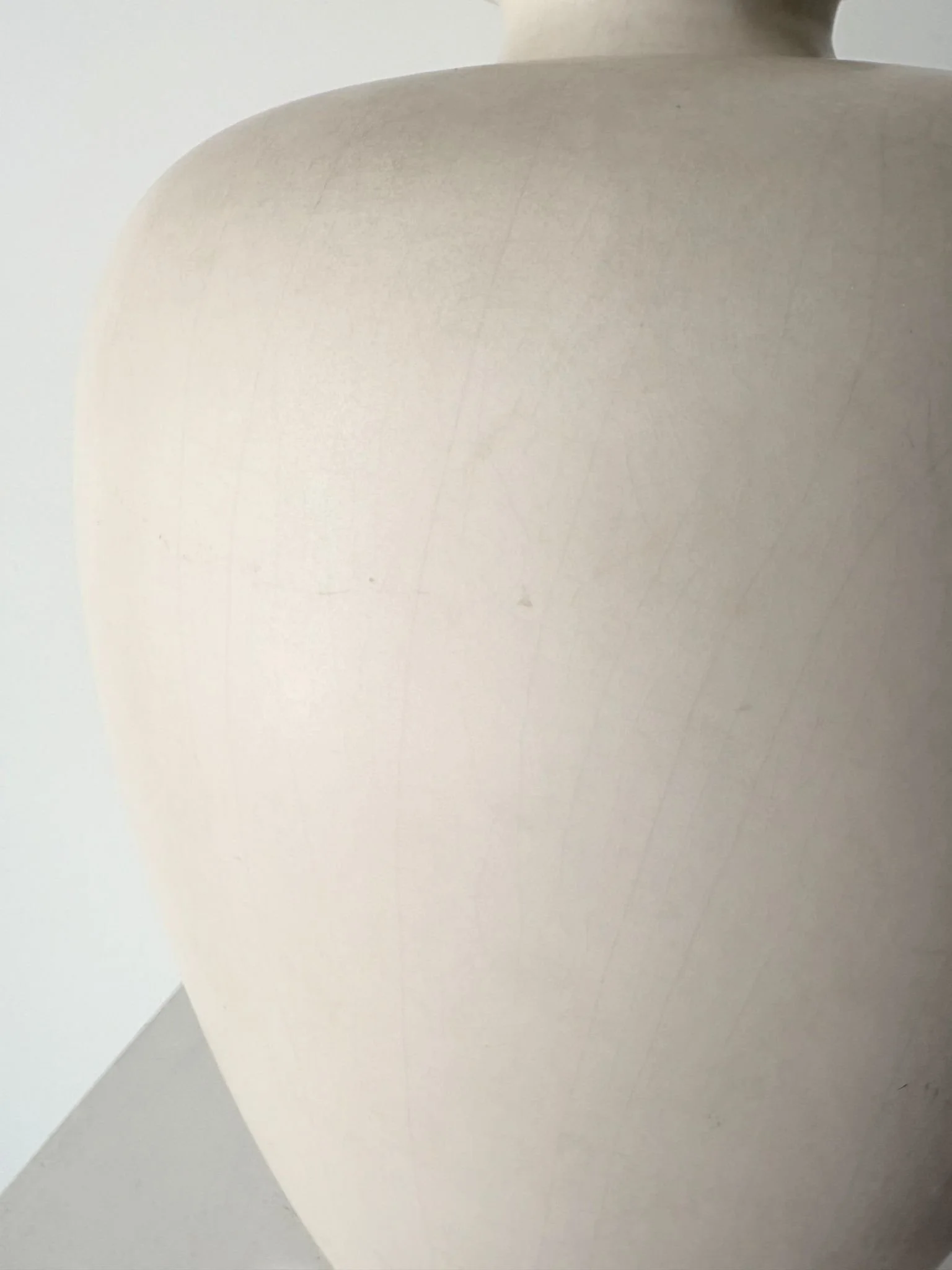 Giant Off White Lamp (9).jpg