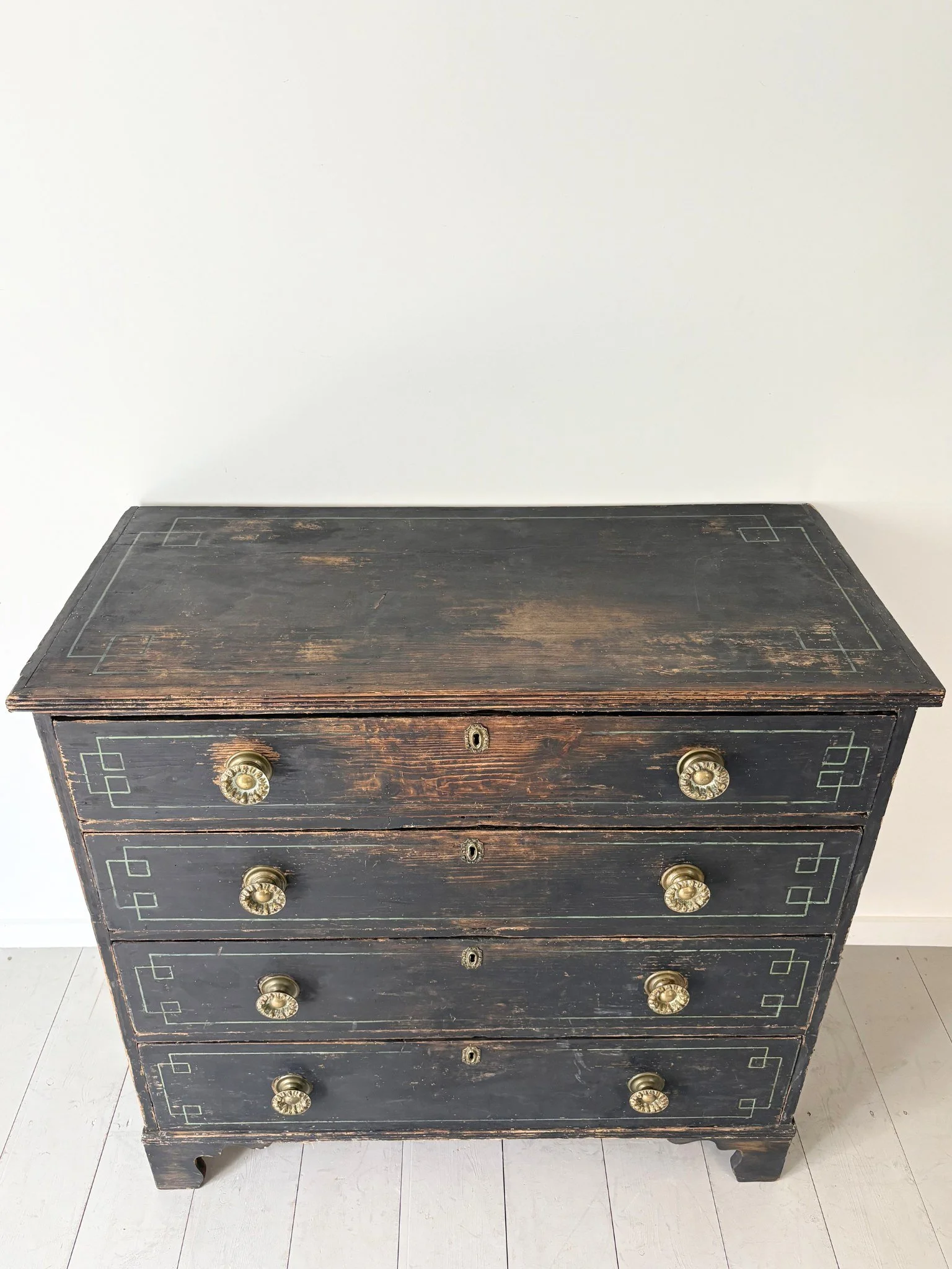 Antique Ebonised Chest of Drawers With Geometric Motifs - Bureau Bruton
