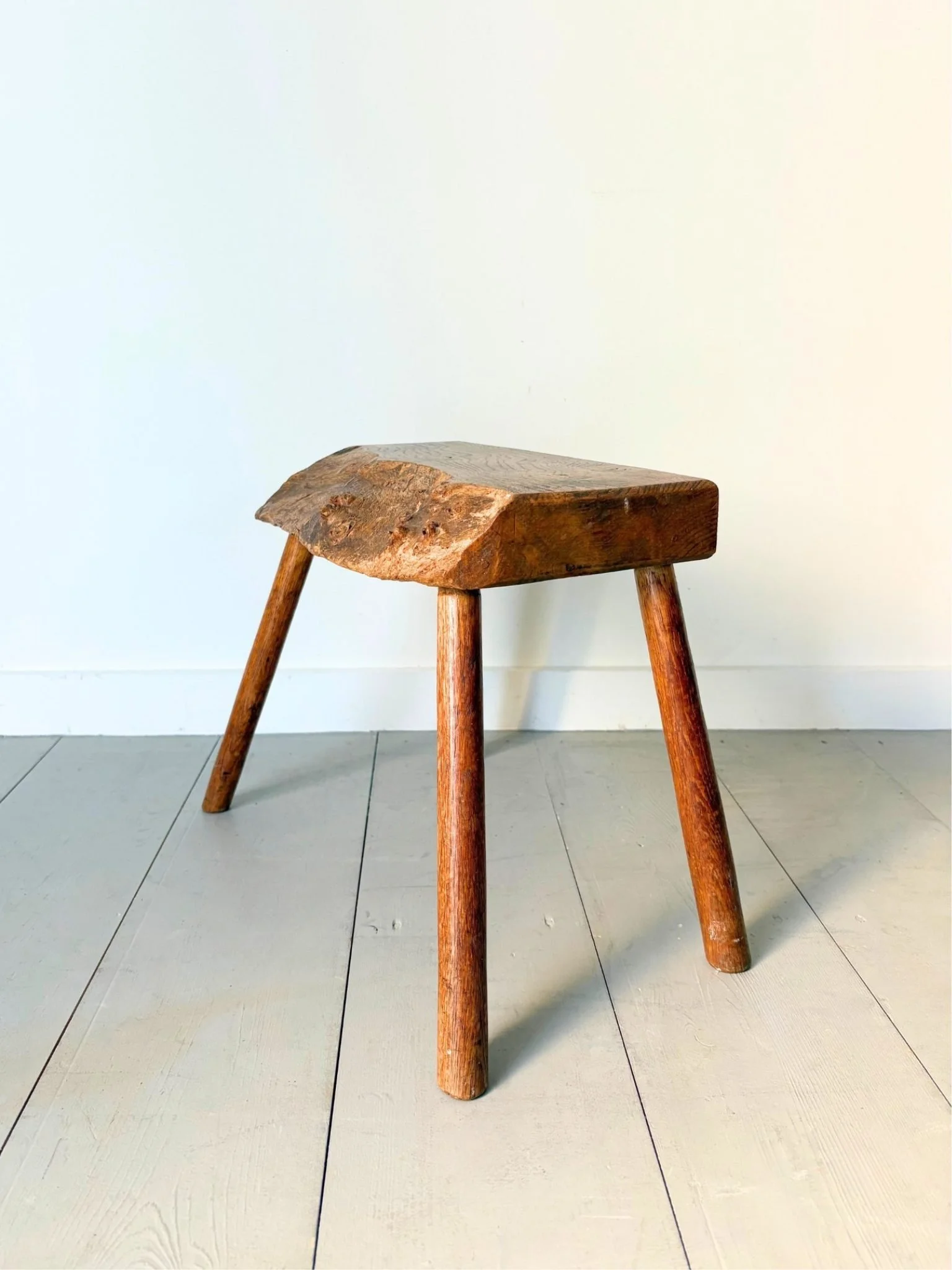 Acornman stool 5.jpg