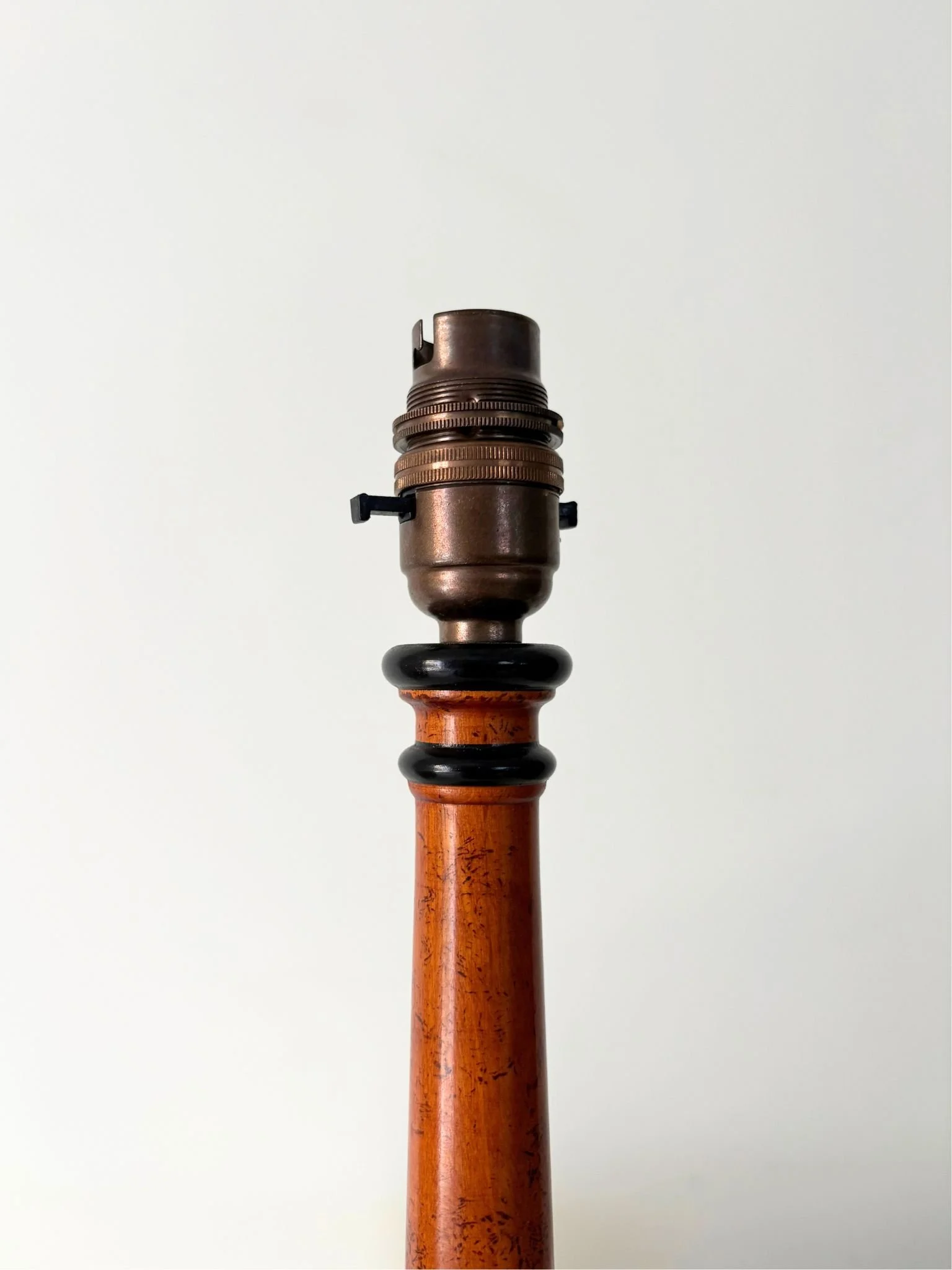 NeoClassical Banded Lamp  - Bureau Bruton