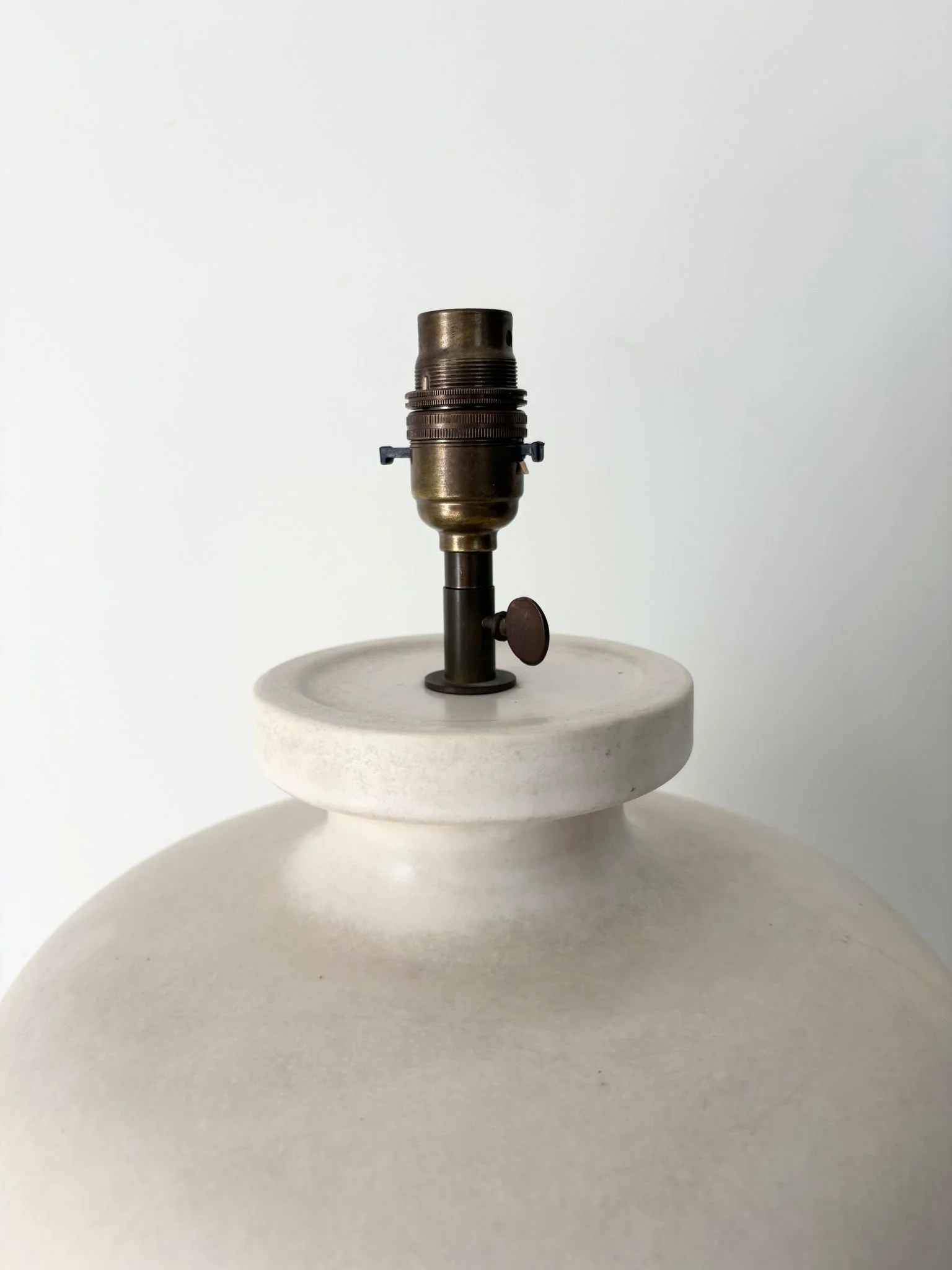 Giant Off White Lamp (4).jpg