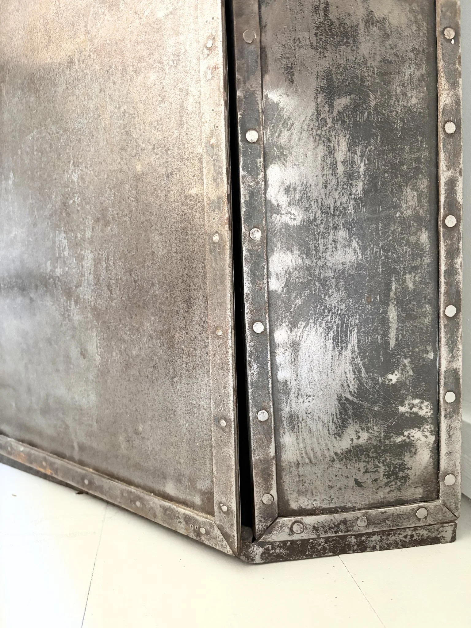 Steel Corner Cupboard (10).jpg