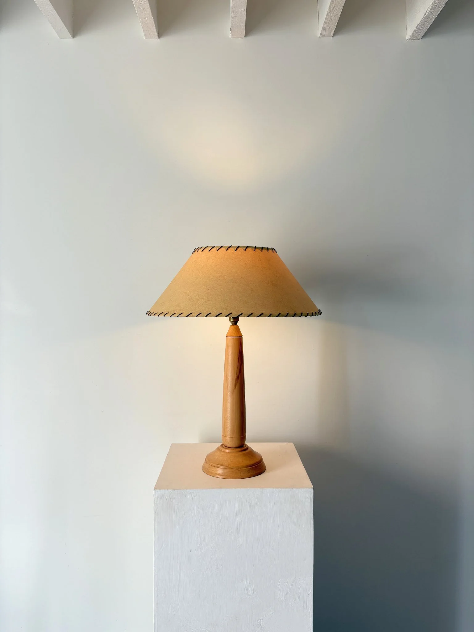 Sleek Mid Century Turned Wood Lamp - Bureau Bruton