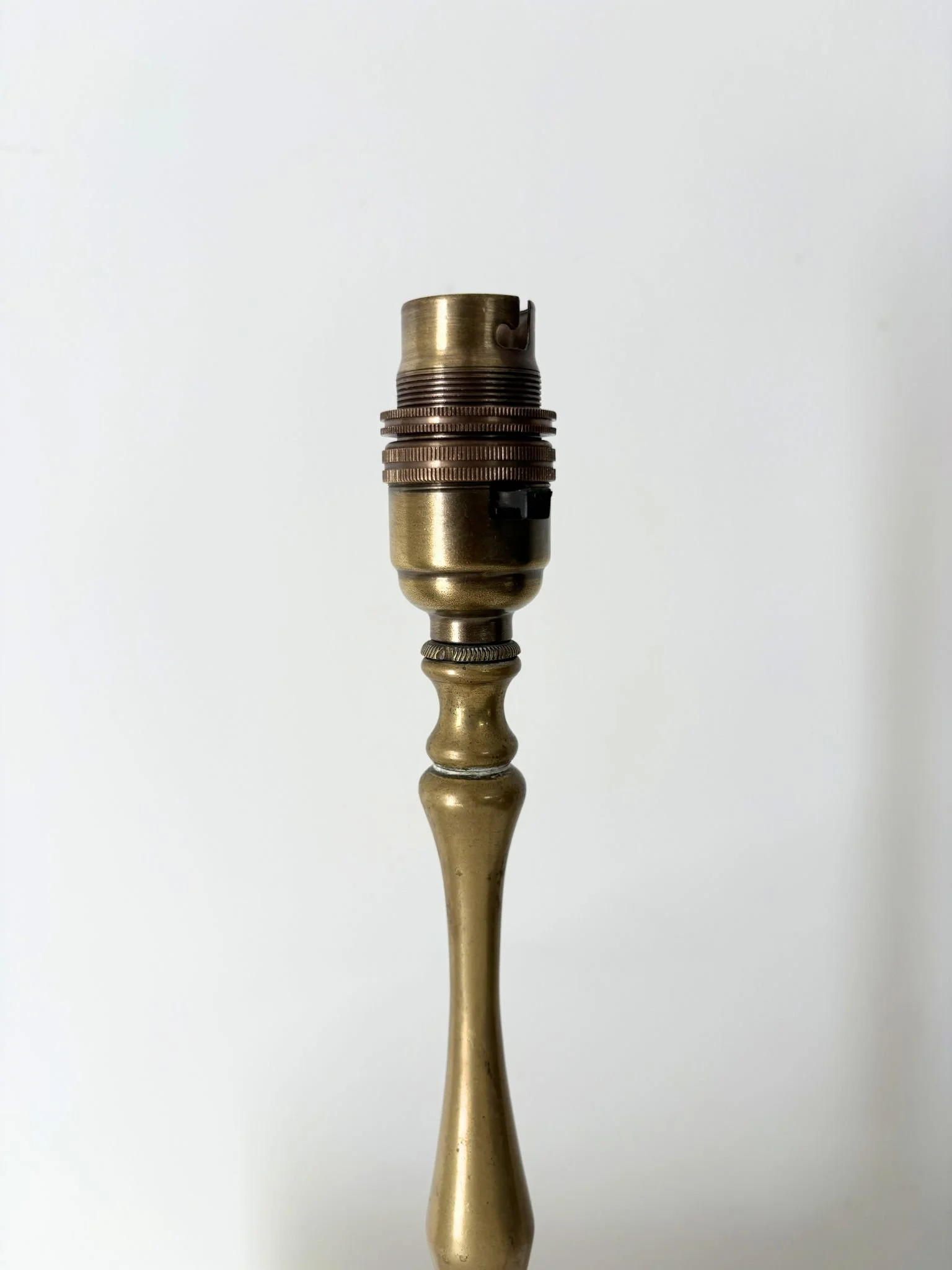 Petite Brass Lamp (4).jpg