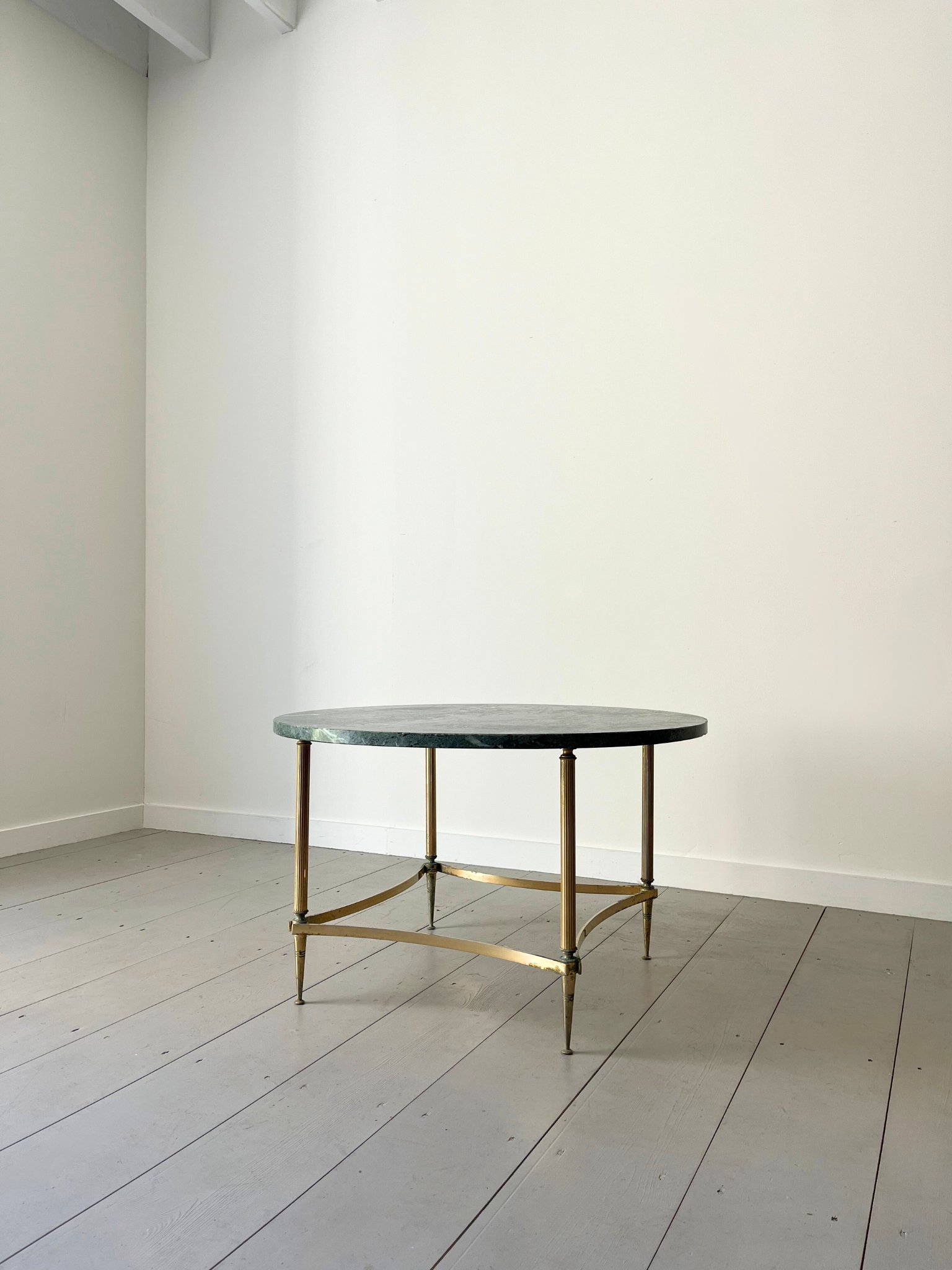 Vintage Coffee Table in Brass and Marble Maison Jansen Style - Bureau Bruton