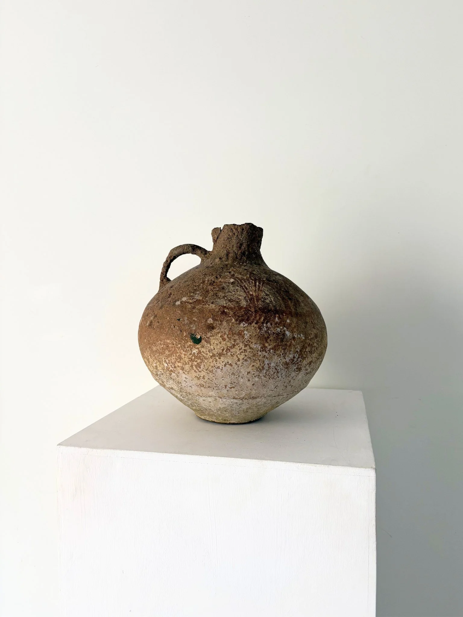 Mediterranean Terracotta Clay Vessel - Bureau Bruton