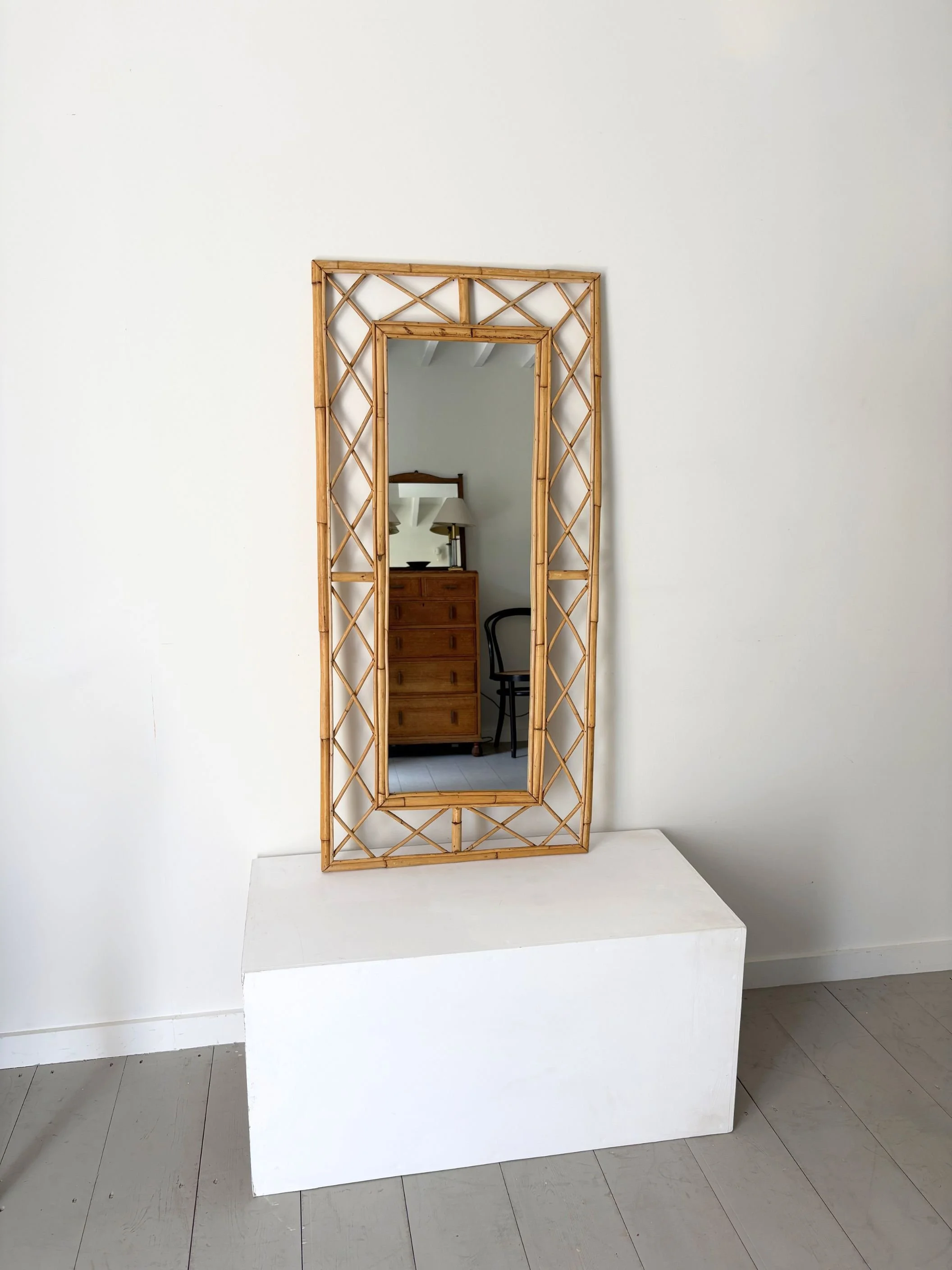 A large vintage Italian bamboo wall mirror with an attractive diamond lattice framing device - Bureau Bruton