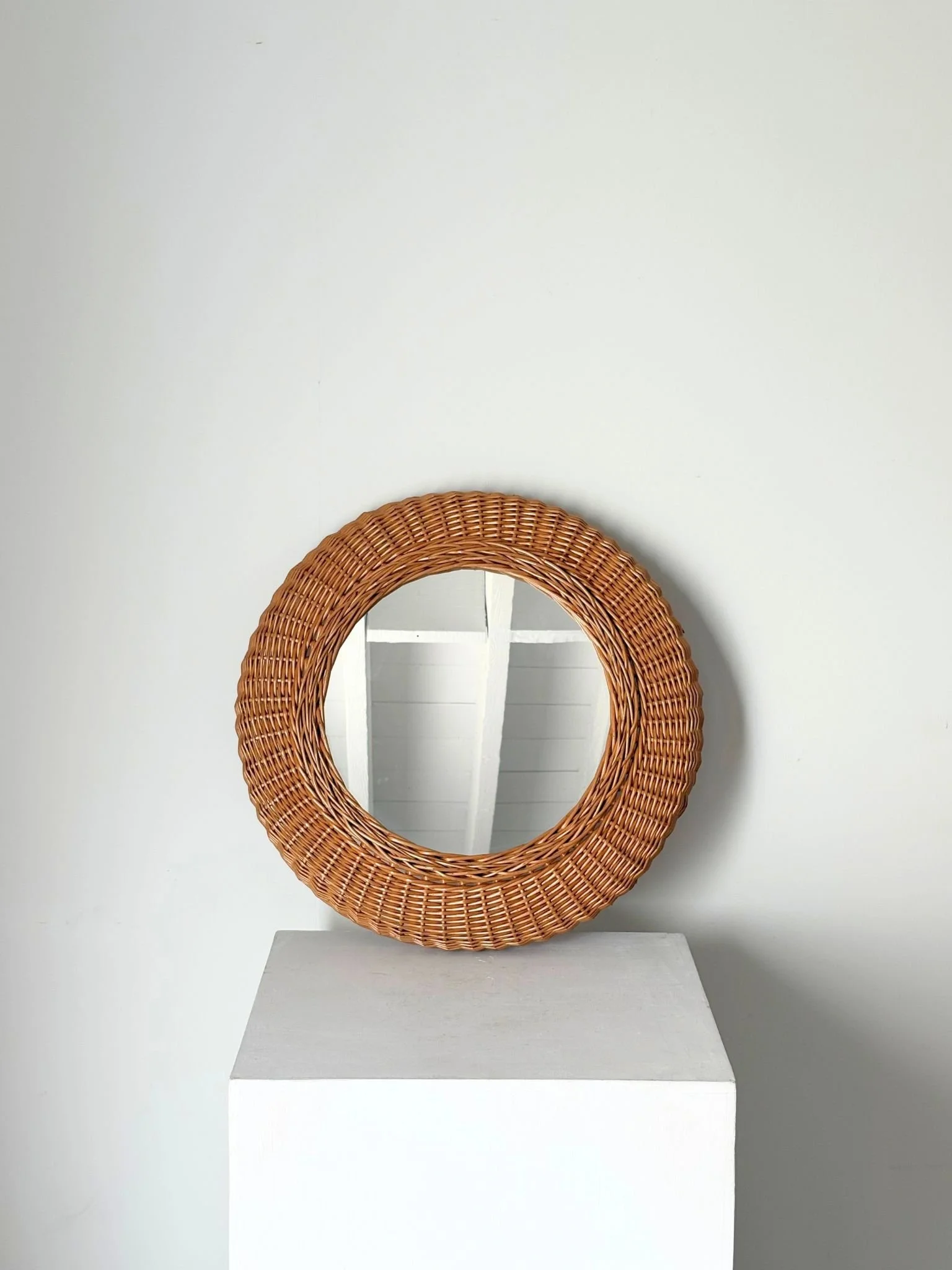 French 20th Century Circular Woven Wicker Wall Mirror - Bureau Bruton Antiques and Vintage