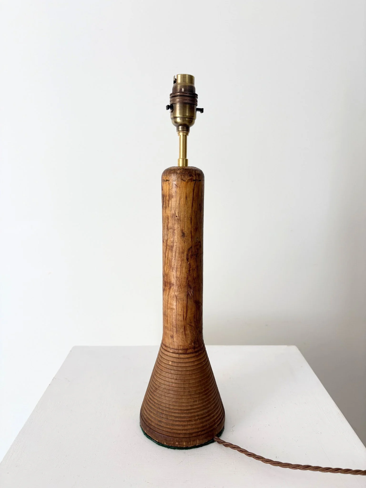 Industrial Loom Spool Table Lamp - Bureau Bruton