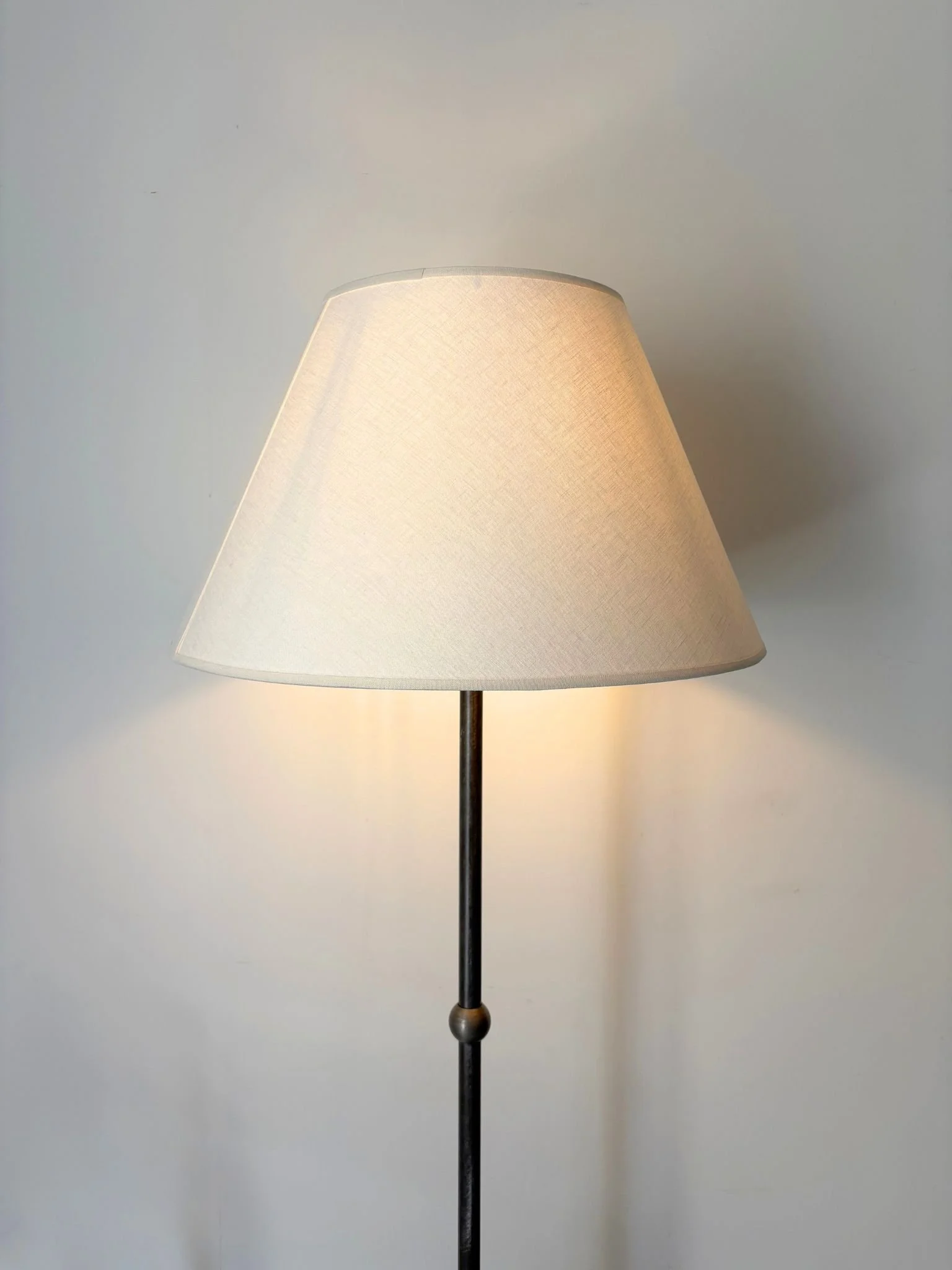 Iron Floor Lamp (2).jpg