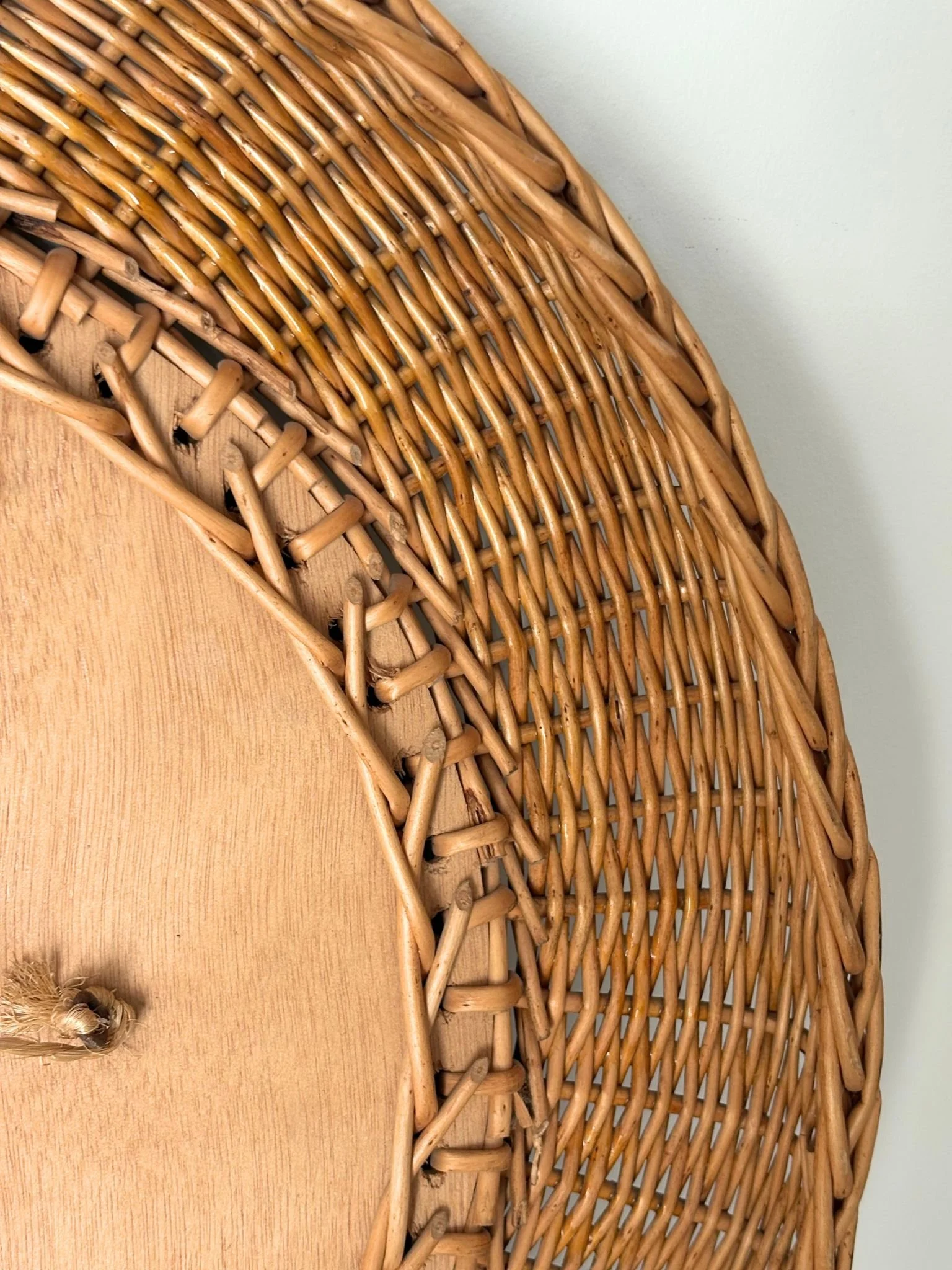 Round Wicker Mirror