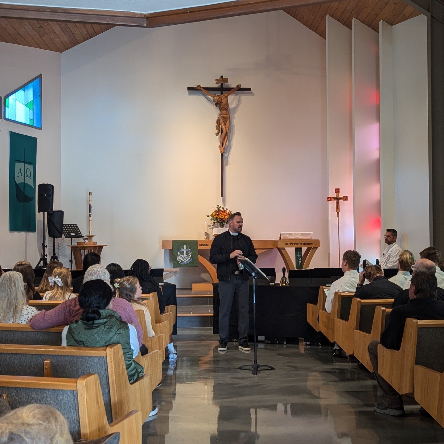 We were privileged to host the traveling choirs from @clhschawks this past Sunday. God bless these amazingly talented young people for His purposes and kingdom!