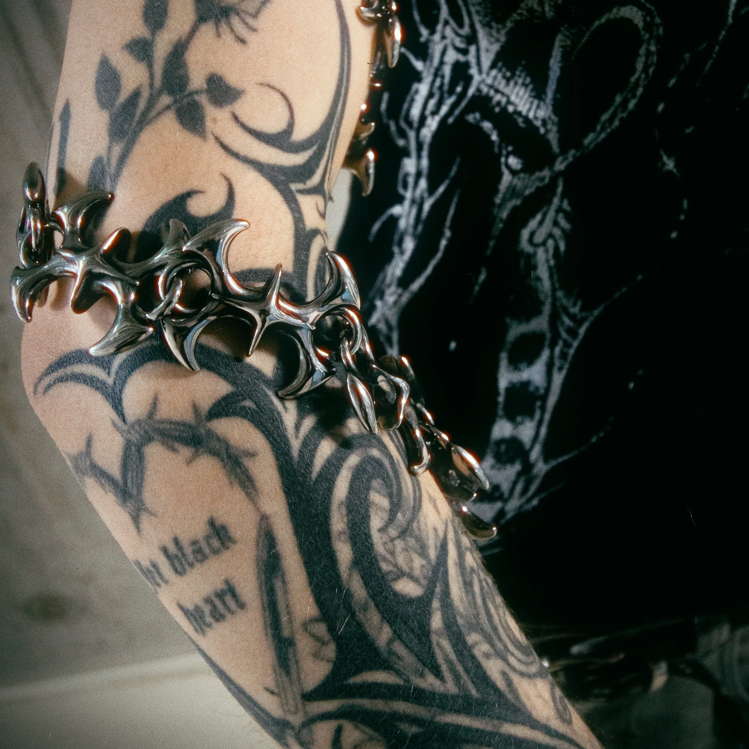 nele arm.jpg