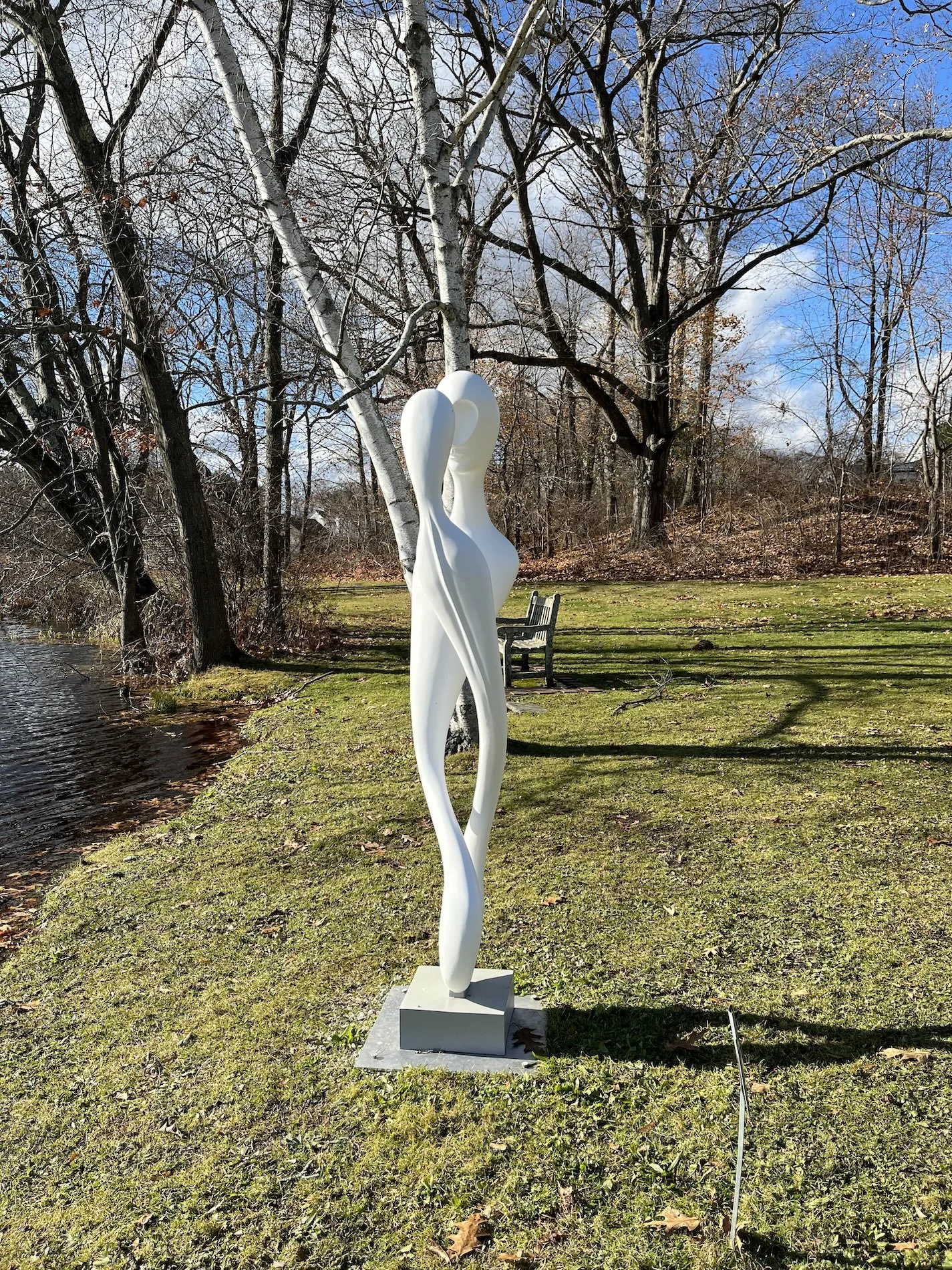 Memy_IshShalom_Merging_79x21x13_cast resin_1.jpeg