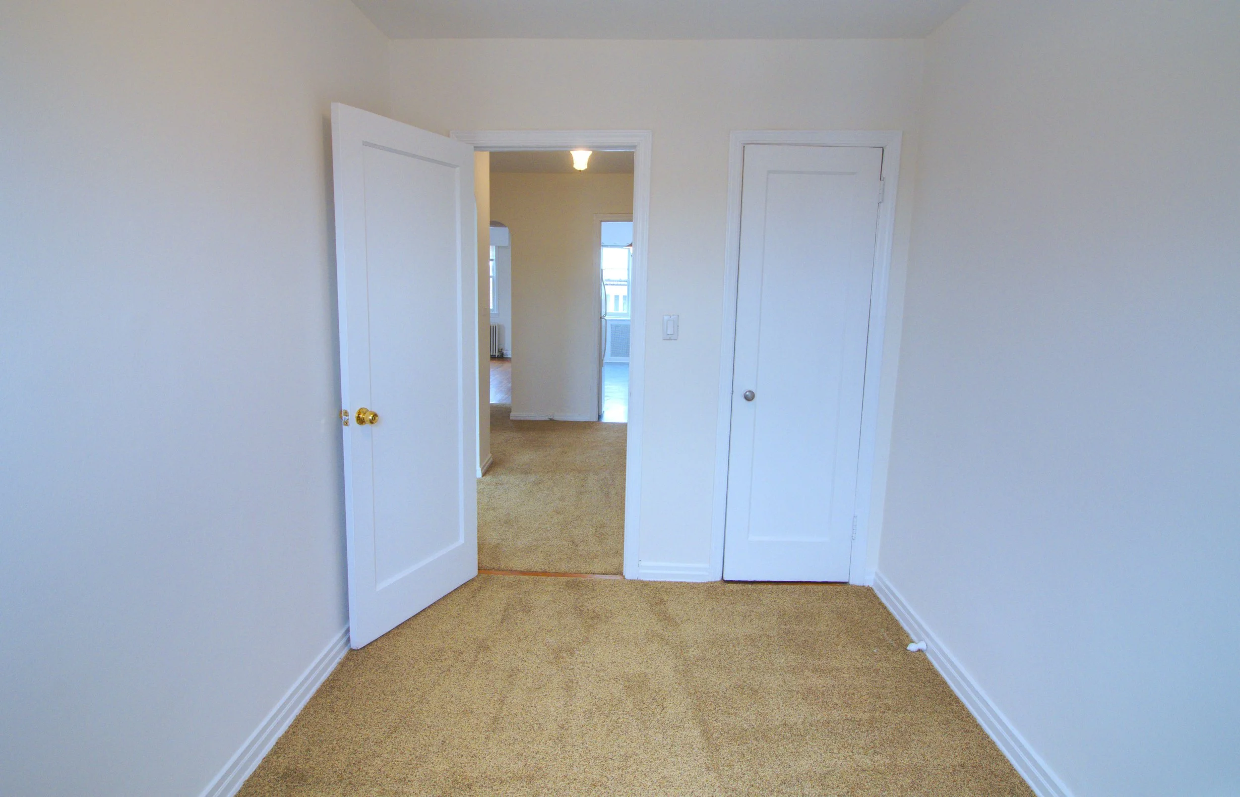 Abbot.2952 172nd St, 2FAM, Flushing (15).jpg