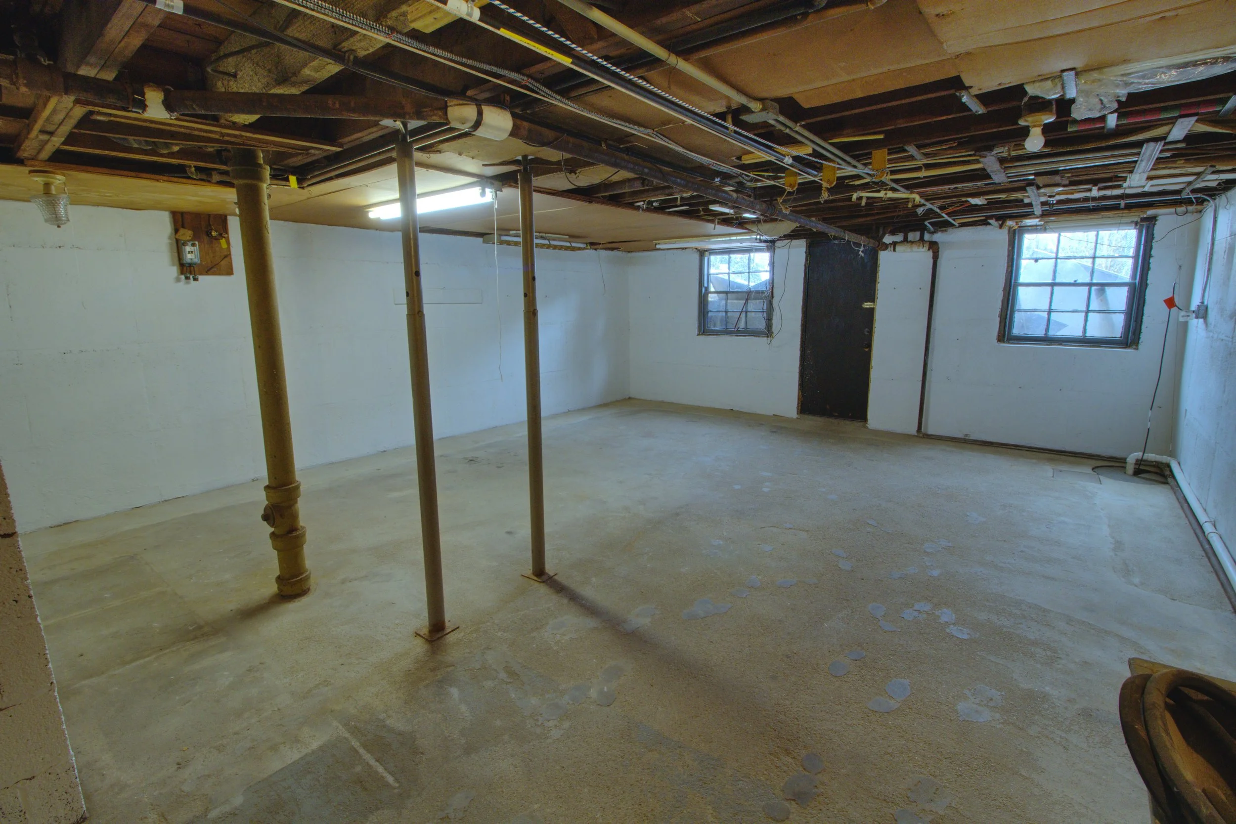 Abbot.2952 172nd St, 2FAM, Flushing (23).jpg