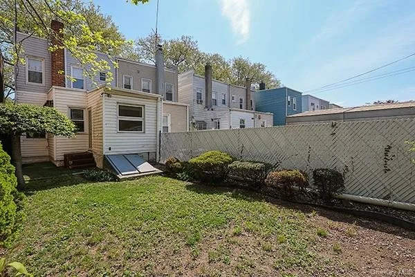 7746 79th Pl, Glendale (26).jpeg