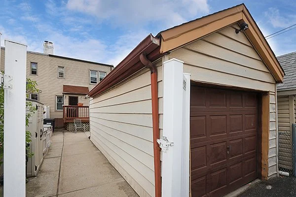 78-33 74th st, Glendale 35.JPG