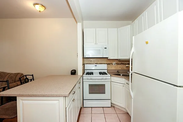18-32 George St, Ridgewood 9.JPG