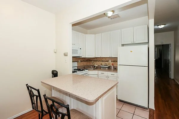 18-32 George St, Ridgewood 10.JPG