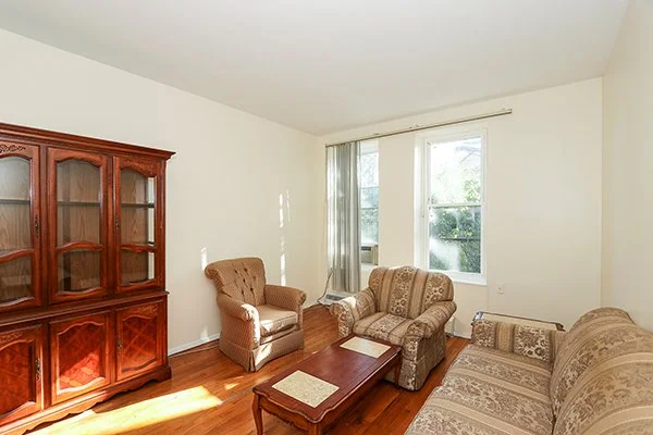 18-32 George St, Ridgewood 15.JPG