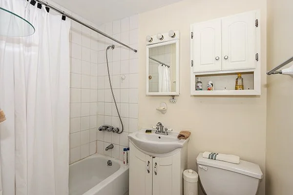18-32 George St, Ridgewood 19.JPG