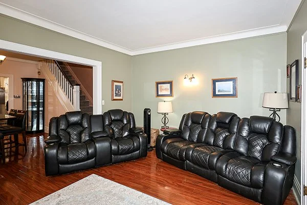 73-33 71st Pl, Glendale 5.JPG