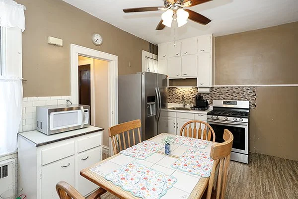 73-33 71st Pl, Glendale 15.JPG