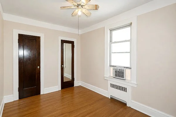 73-33 71st Pl, Glendale 20.jpg
