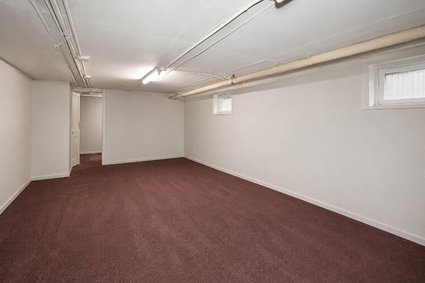 73-33 71st Pl, Glendale 25.jpg